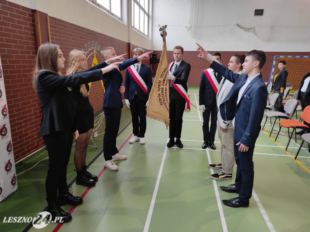 Ślubowanie klas pierwszych w ZST-CKZiU