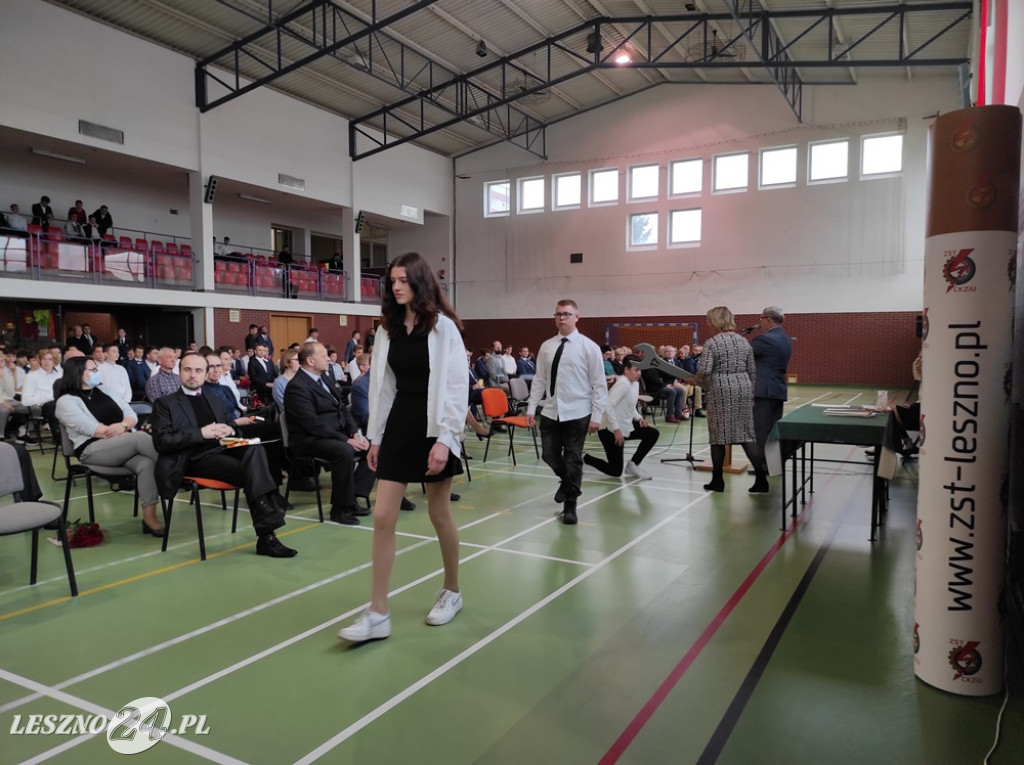 Ślubowanie klas pierwszych w ZST-CKZiU