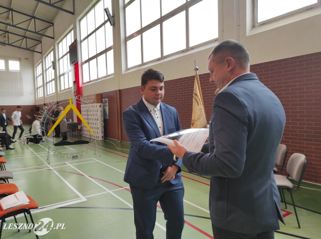 Ślubowanie klas pierwszych w ZST-CKZiU