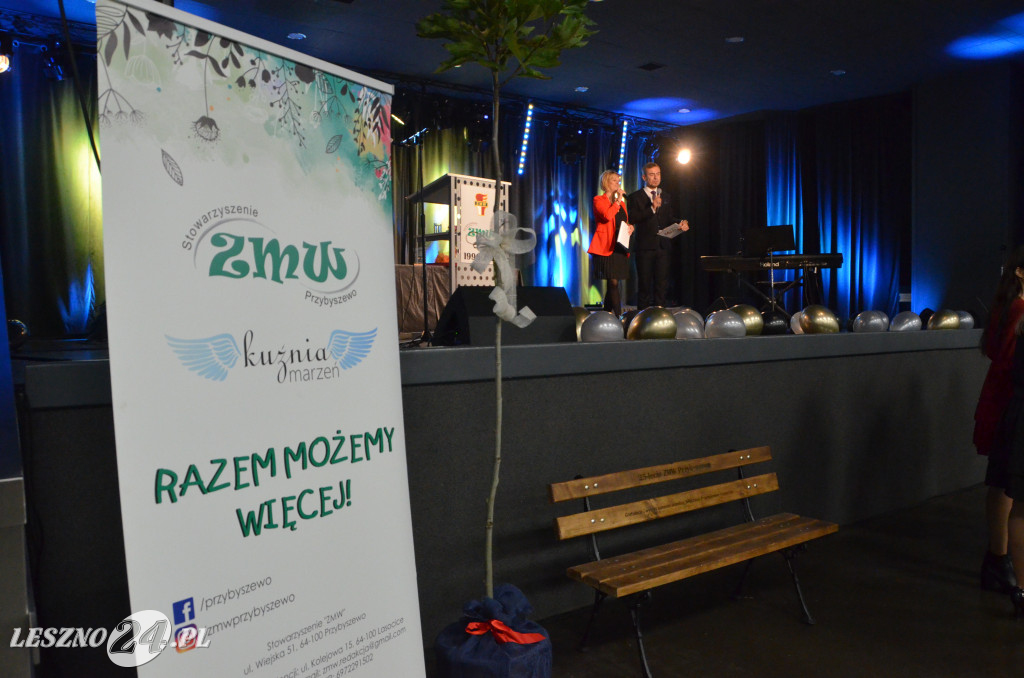 25-lat młodzieżowego stowarzyszenia