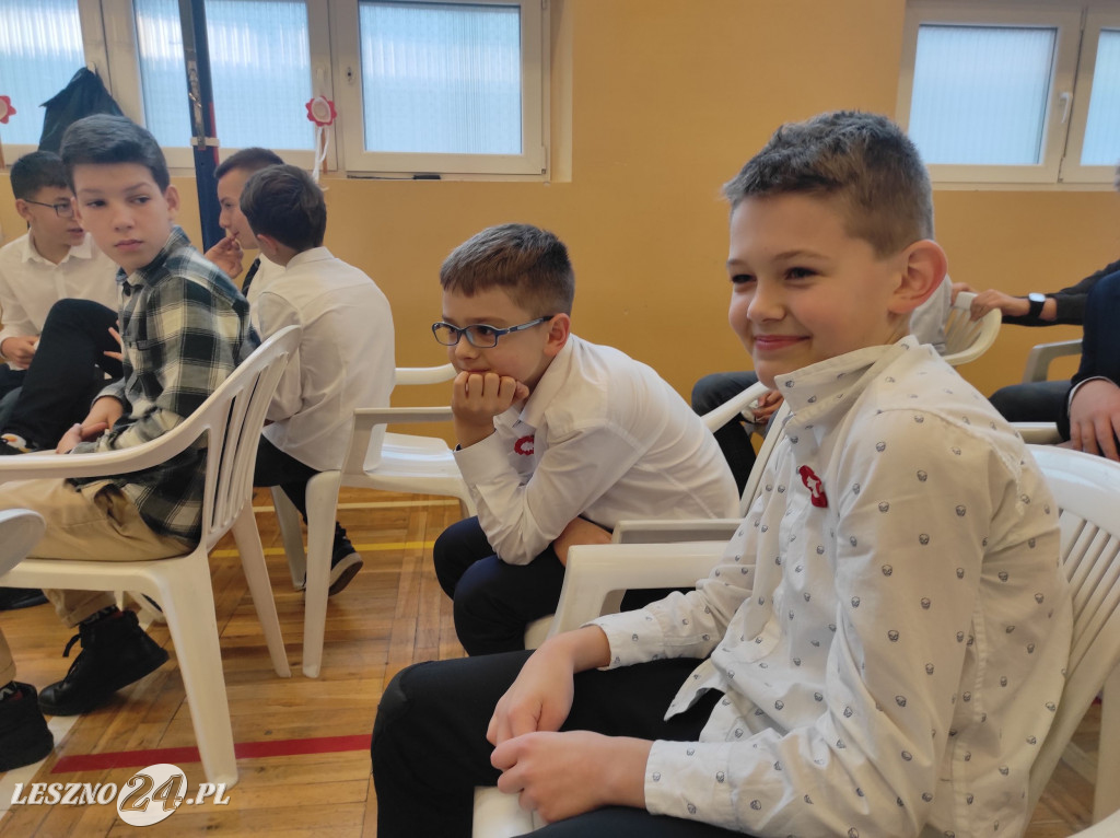 Apel z okazji Święta Niepodległości w SP nr 7