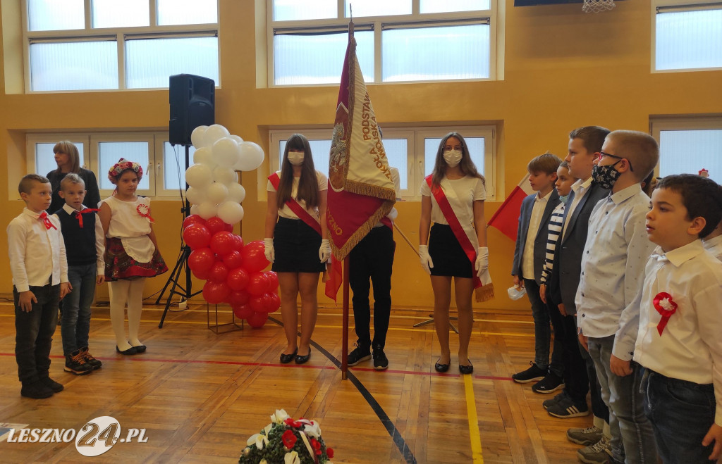 Apel z okazji Święta Niepodległości w SP nr 7