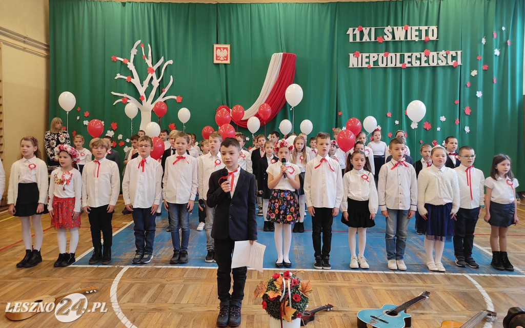 Apel z okazji Święta Niepodległości w SP nr 7