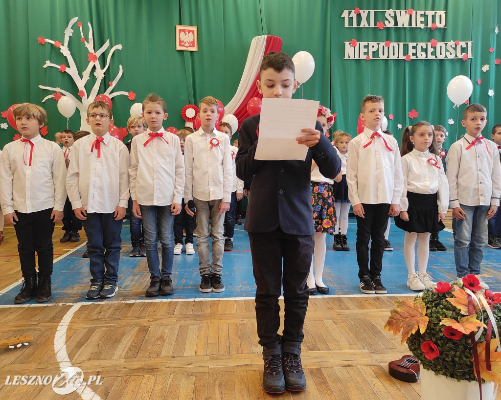 Apel z okazji Święta Niepodległości w SP nr 7