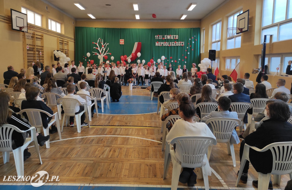 Apel z okazji Święta Niepodległości w SP nr 7