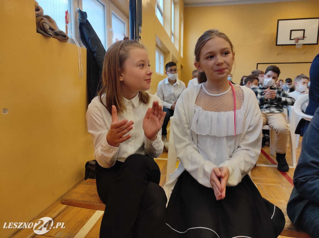 Apel z okazji Święta Niepodległości w SP nr 7