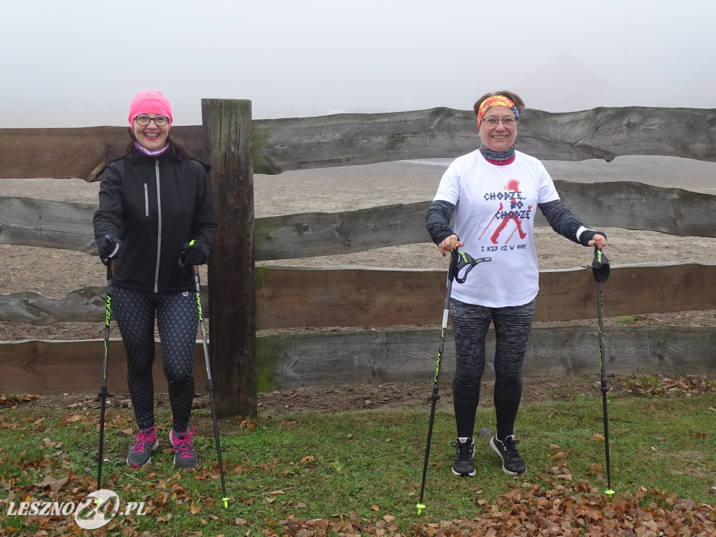 200 marsz z kijkami Fundacji Arena i Świat