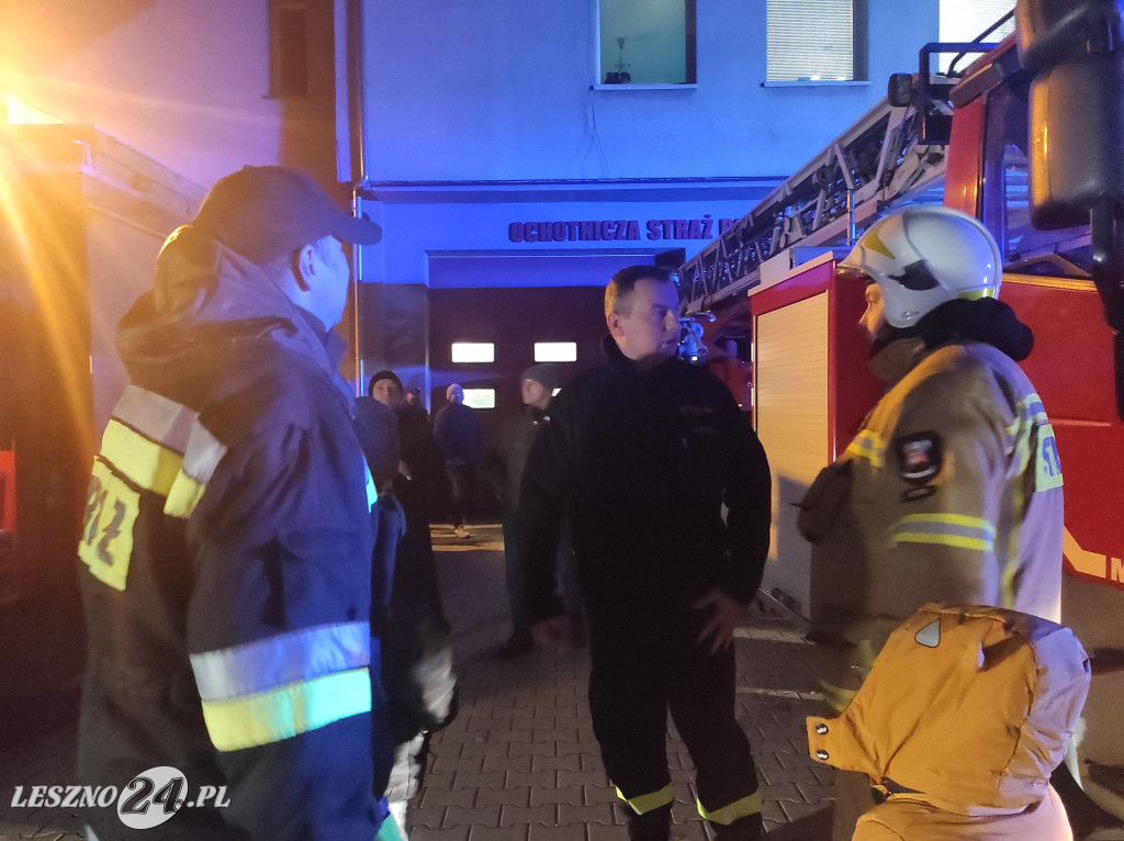 Nowy wóz z drabiną dla OSP Rydzyna