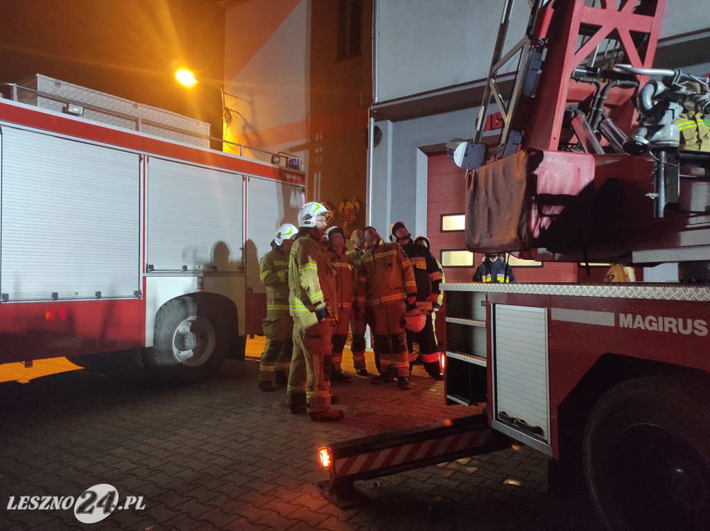 Nowy wóz z drabiną dla OSP Rydzyna