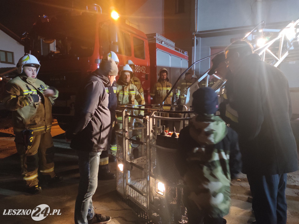 Nowy wóz z drabiną dla OSP Rydzyna