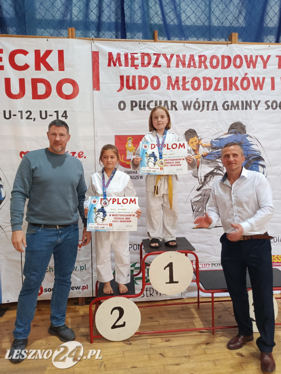 Piętnaście medali Juniora na dwóch turniejach