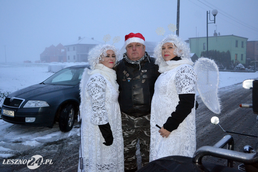 Mikołaj odwiedził dzieci. Na motocyklu!