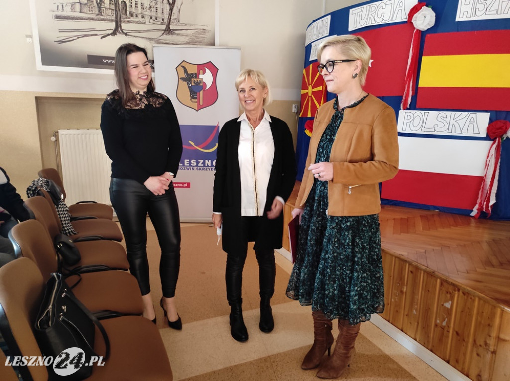 Międzynarodowo w I LO