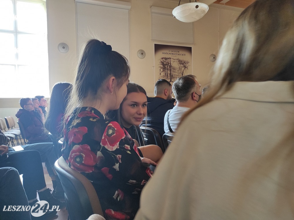 Międzynarodowo w I LO
