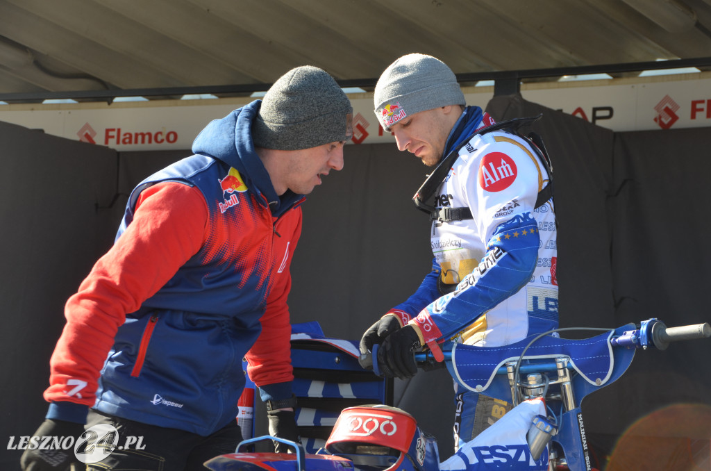 Pierwszy trening Byków