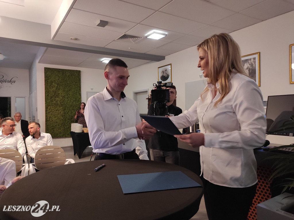 Oficjalna prezentacja LKS Szawer Leszno