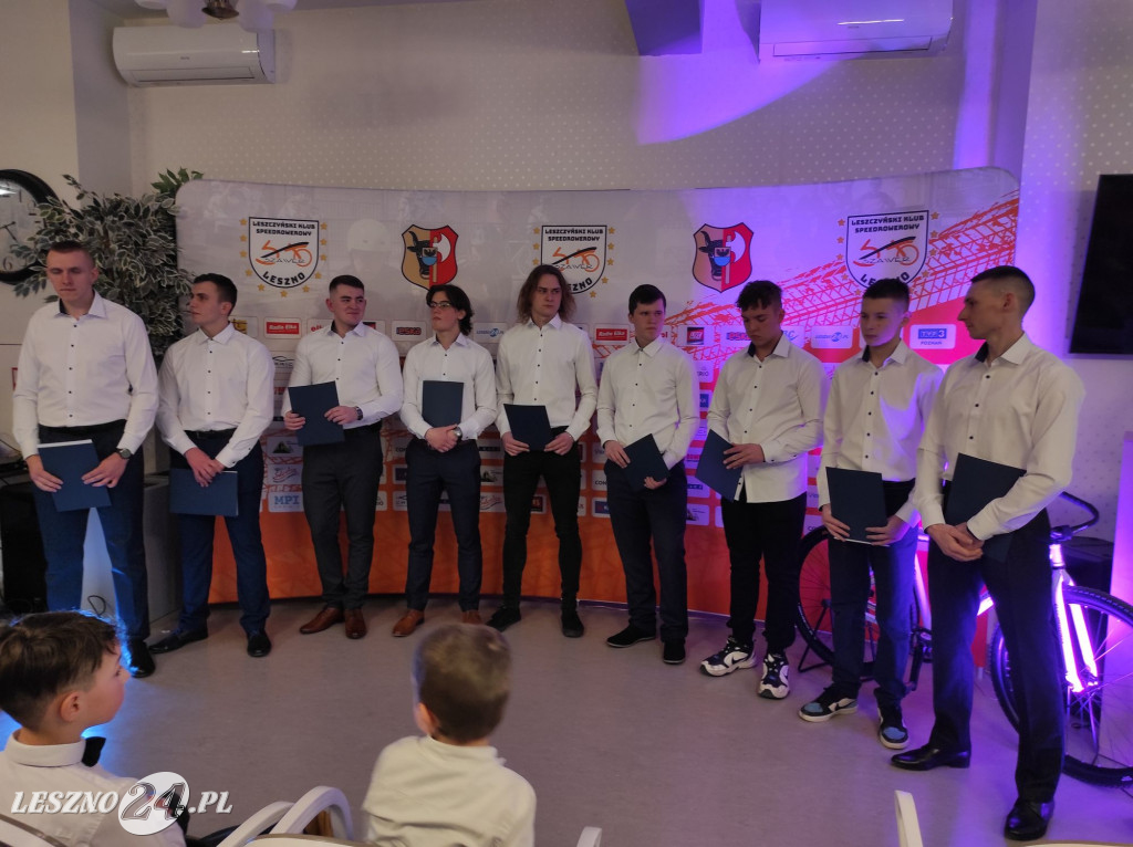 Oficjalna prezentacja LKS Szawer Leszno
