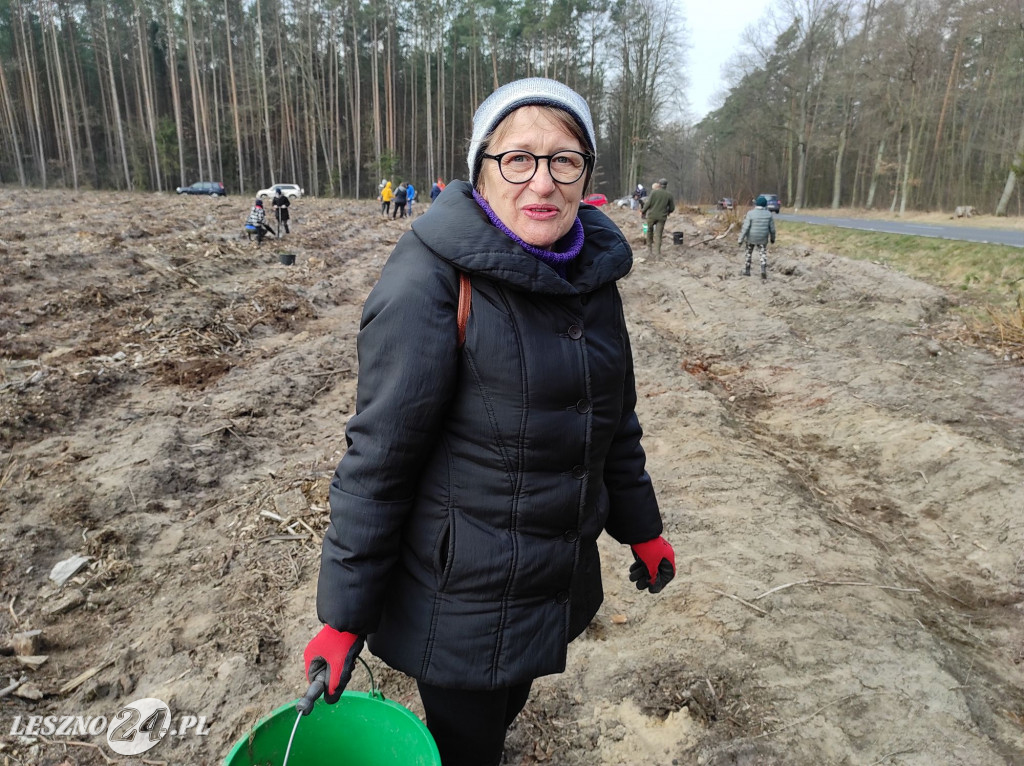 Amazonki z przyjaciółmi sadziły las