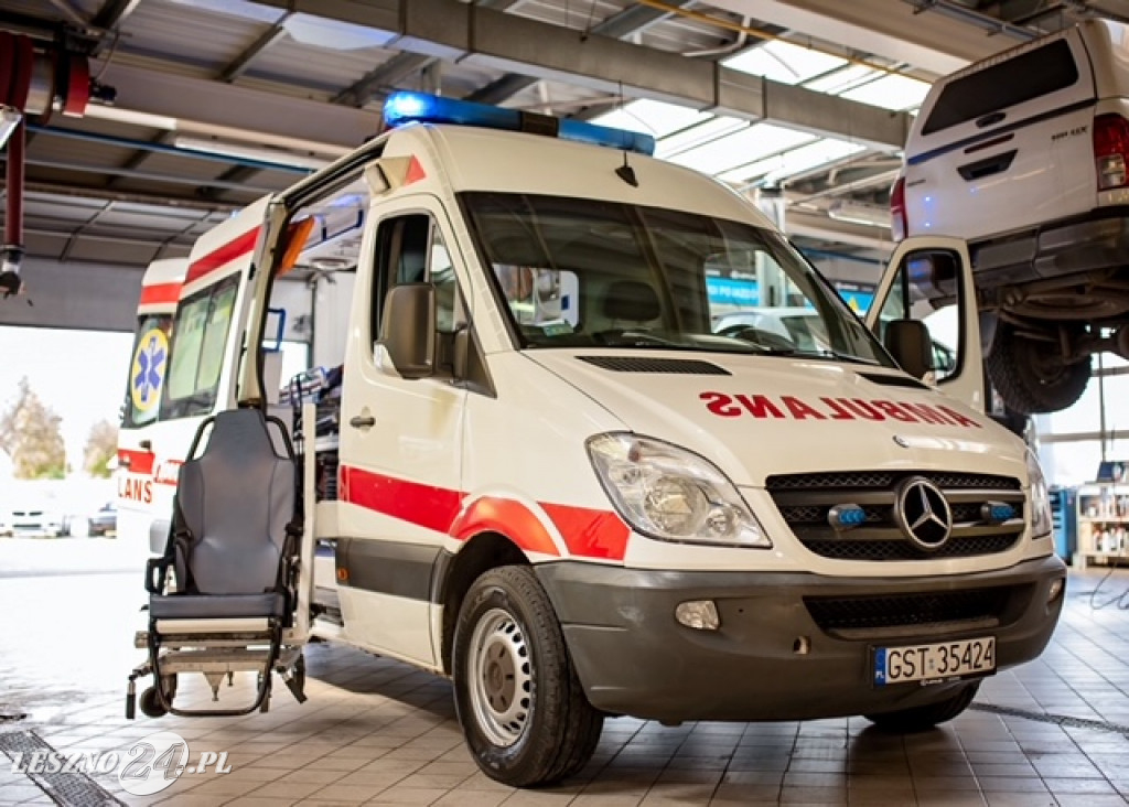 Karetka dla Ukrainy od dilerów samochodowych
