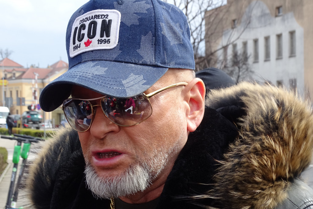 Krzysztof Rutkowski przed Akwawitem w Lesznie