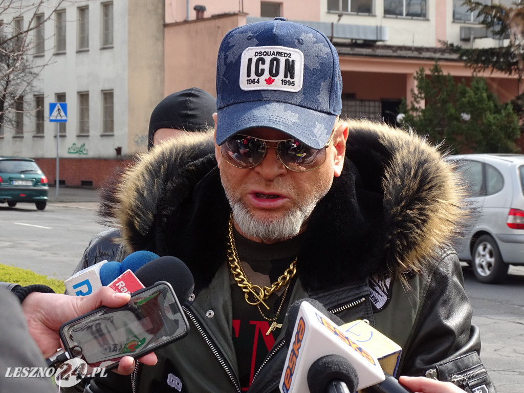 Krzysztof Rutkowski przed Akwawitem w Lesznie