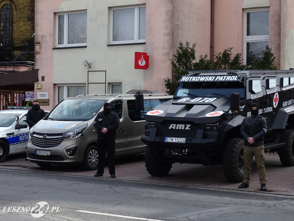 Krzysztof Rutkowski przed Akwawitem w Lesznie