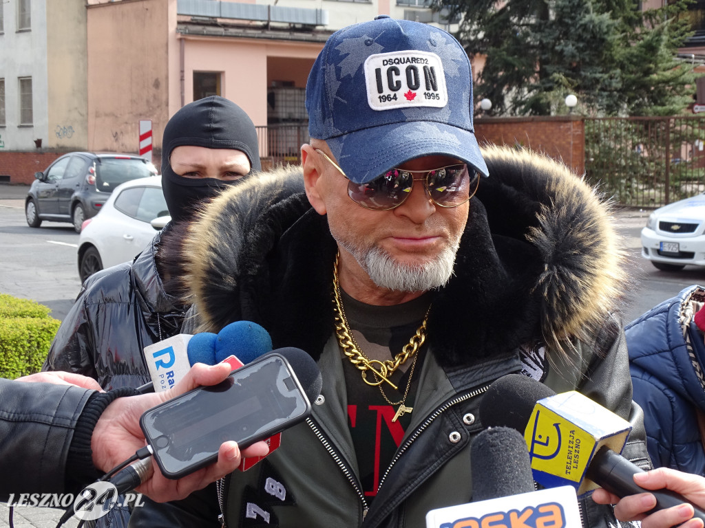 Krzysztof Rutkowski przed Akwawitem w Lesznie