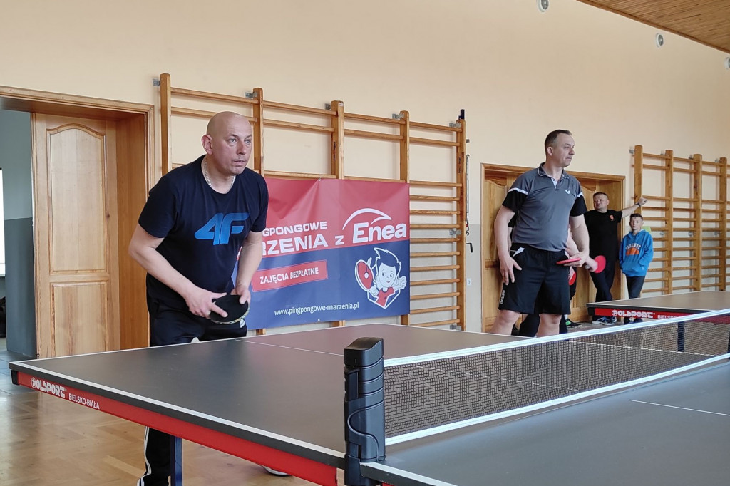 Turniej tenisa stołowego w Rojęczynie