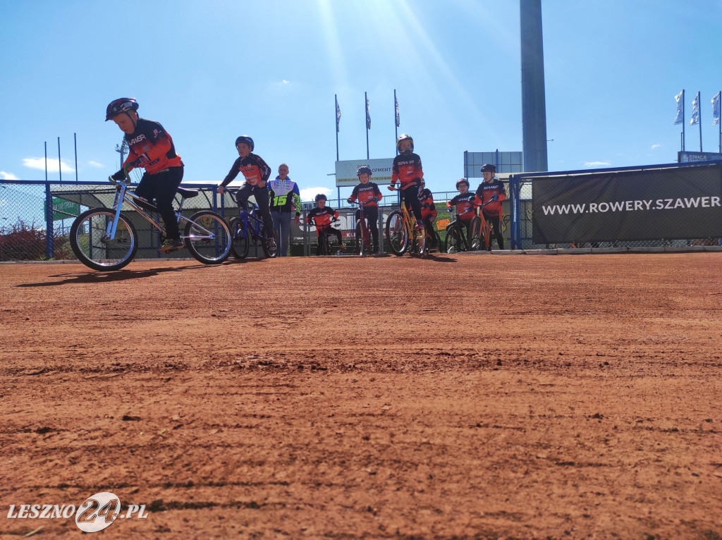 Speedway junior na torze Szawera