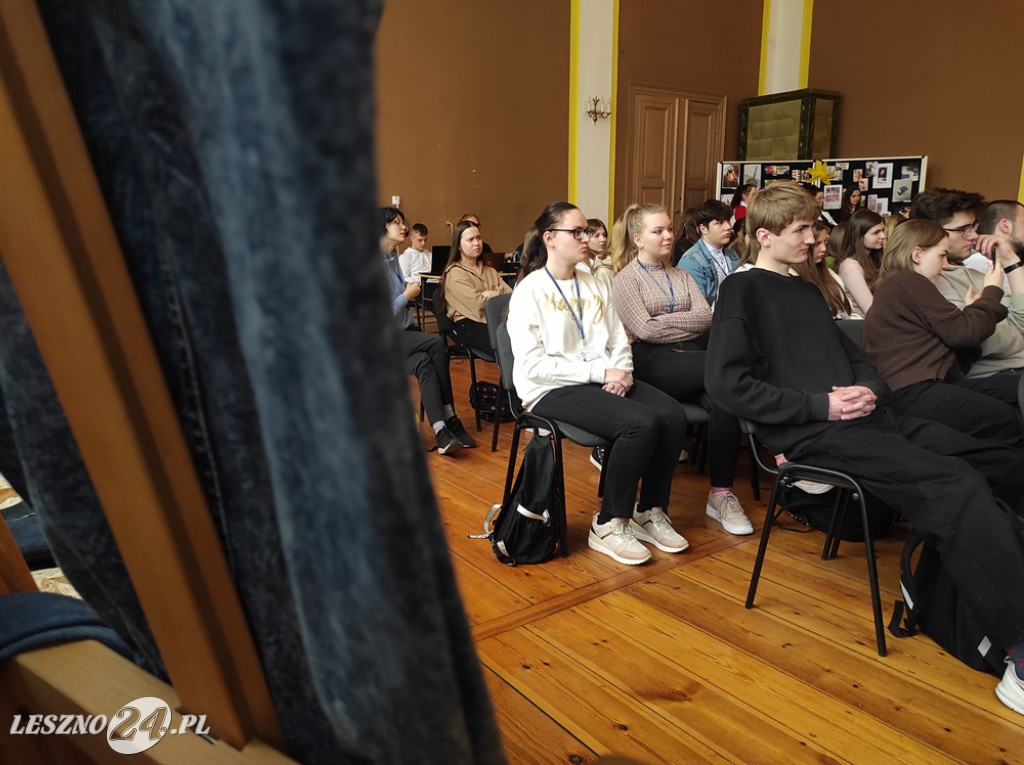 Ukryte oblicza starych przedmiotów