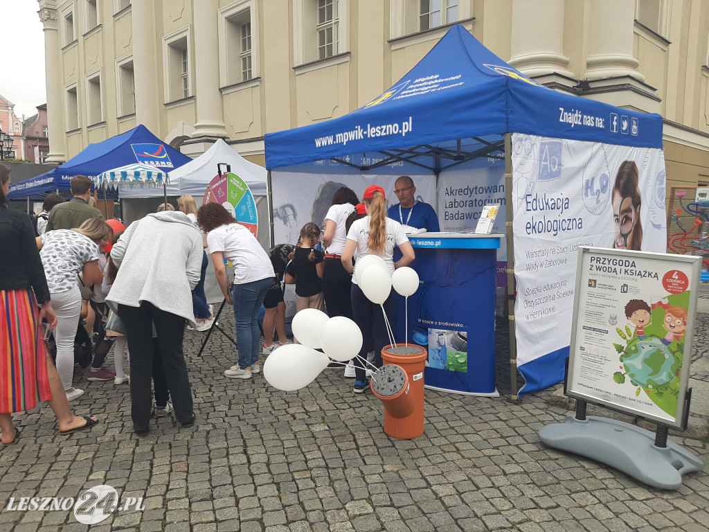 Przysięga WOT na Rynku w Lesznie