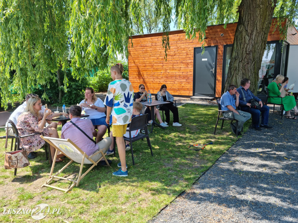 Piknik tenisowy przy Ćwiczni