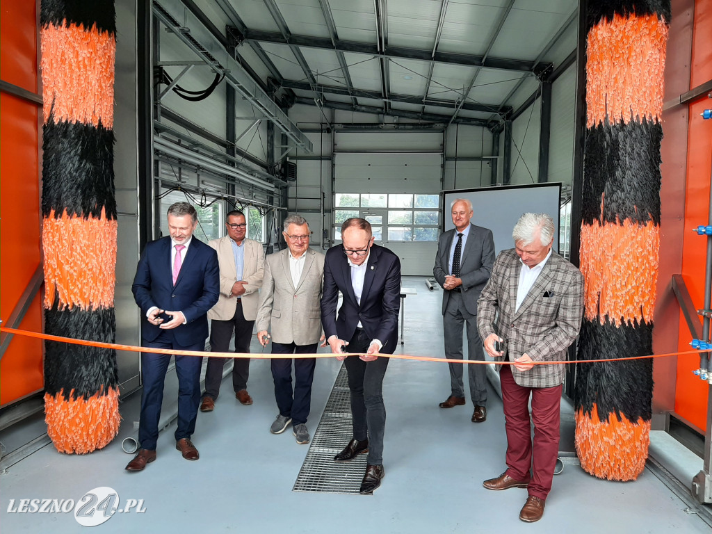 Myjnia autobusowa w Lesznie