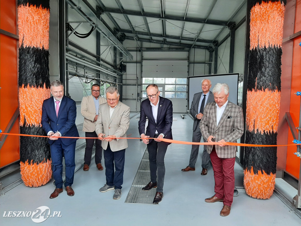Myjnia autobusowa w Lesznie