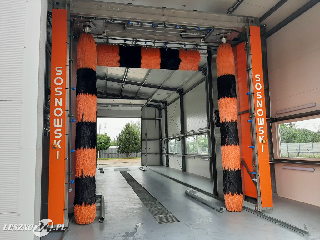 Myjnia autobusowa w Lesznie