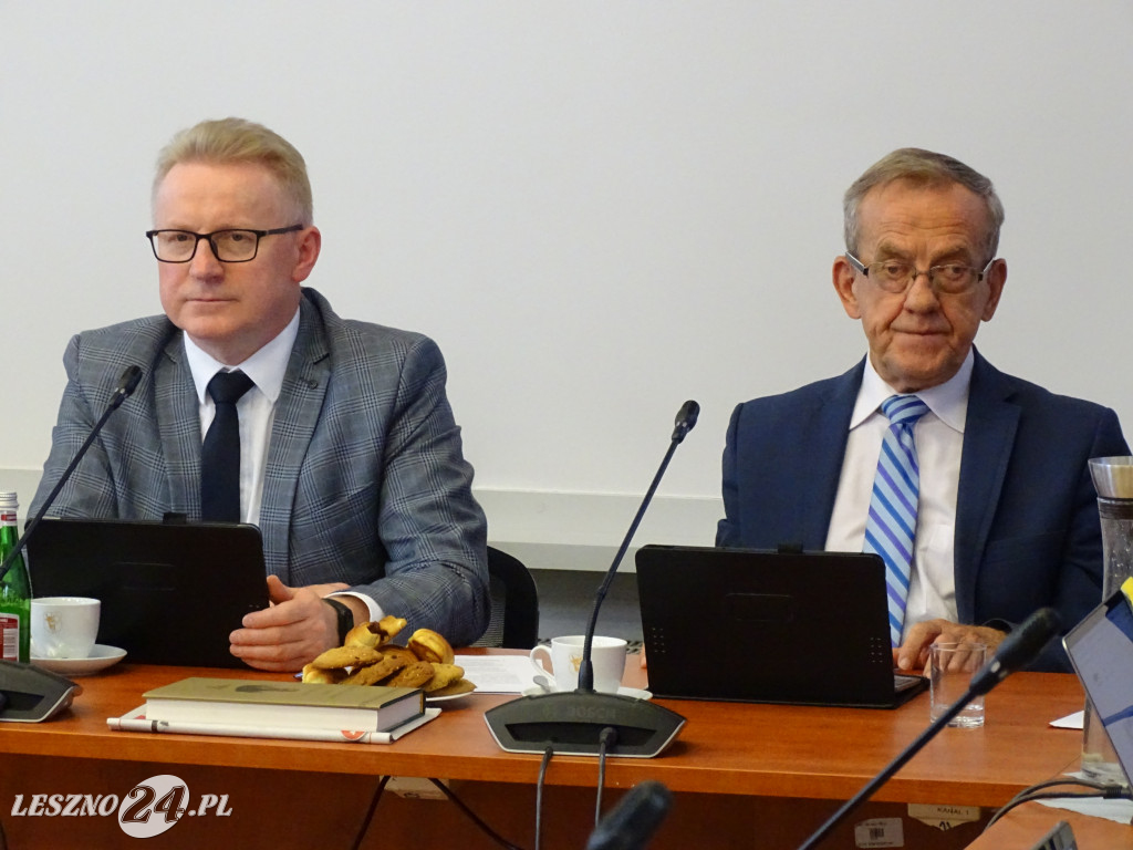 Sesja absolutoryjna w Lesznie 2022