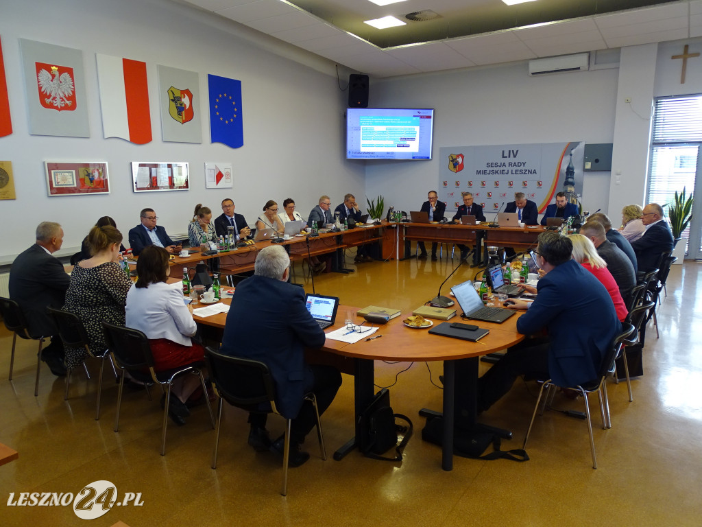 Sesja absolutoryjna w Lesznie 2022
