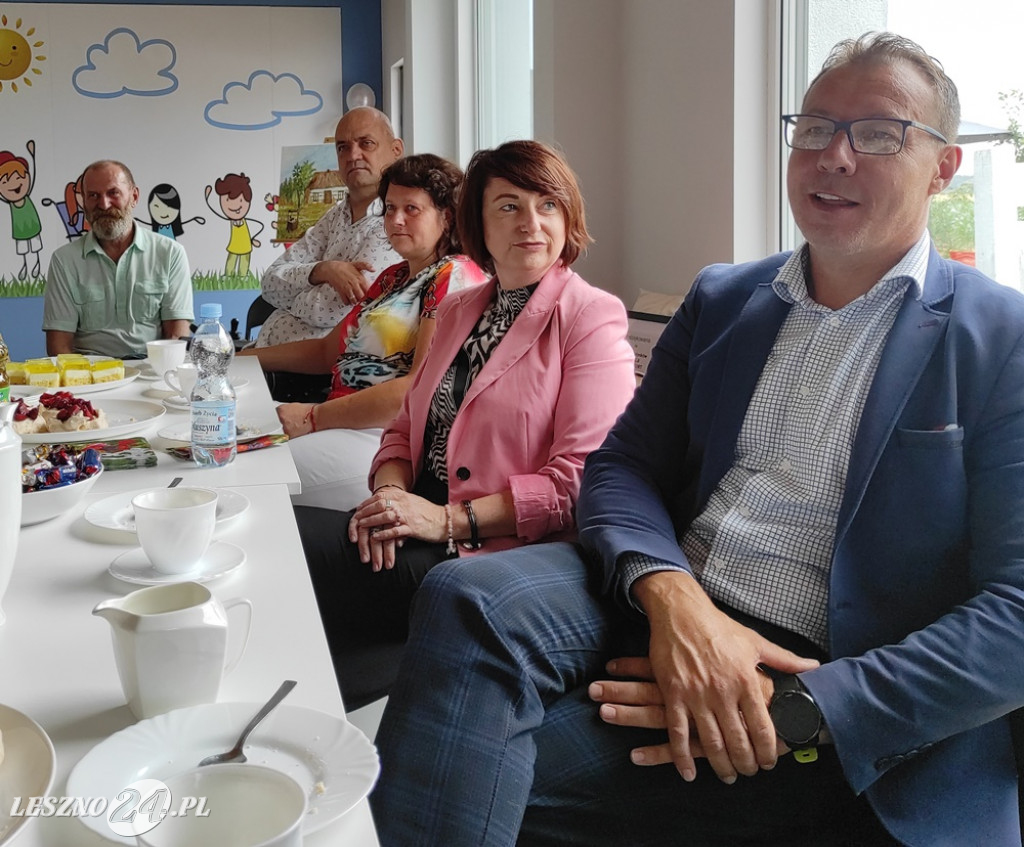 NIEWIDZIALNY ŚWIAT Multieducation