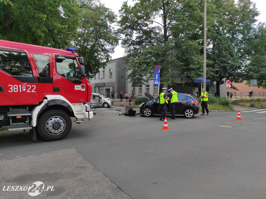 Zderzenie dwóch aut na ul. Racławickiej