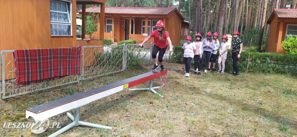 W Brennie szkolą się na młodzieżowych strażaków