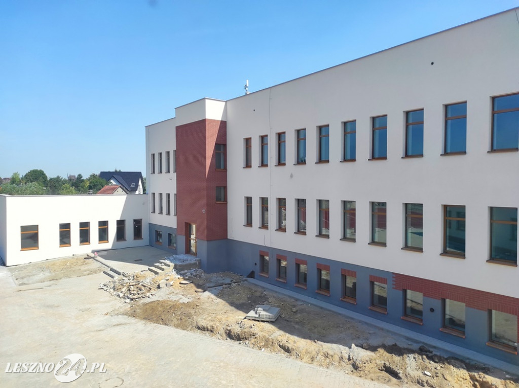 Co słychać na placu budowy w Rydzynie?