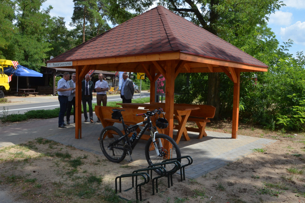 Wiata dla rowerzystów w Boszkowie