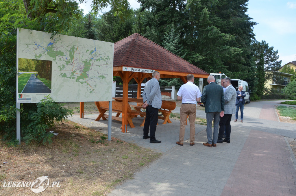 Wiata dla rowerzystów w Boszkowie