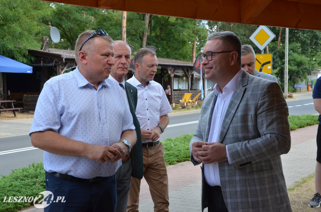 Wiata dla rowerzystów w Boszkowie