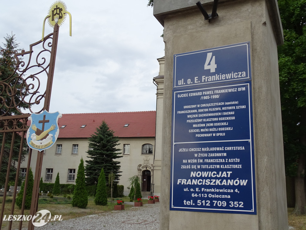 Klasztor Franciszkanów w Osiecznej