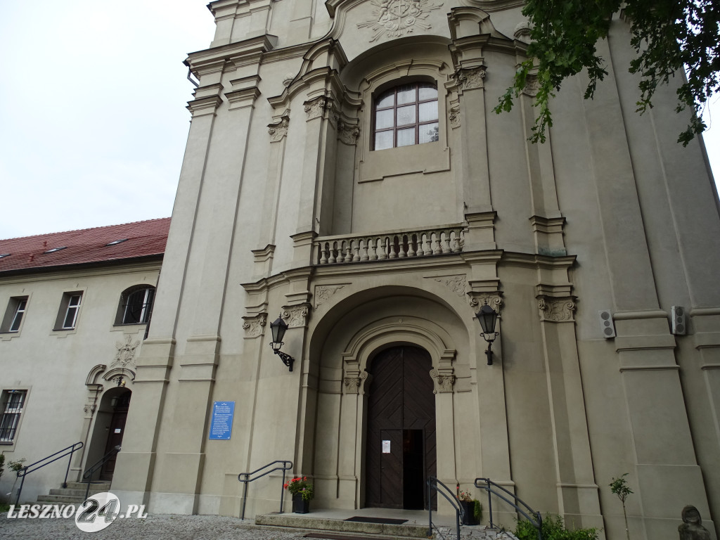Klasztor Franciszkanów w Osiecznej