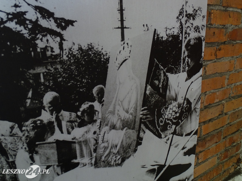 Klasztor Franciszkanów w Osiecznej