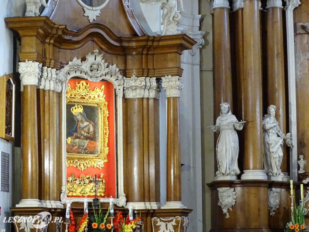 Klasztor Franciszkanów w Osiecznej