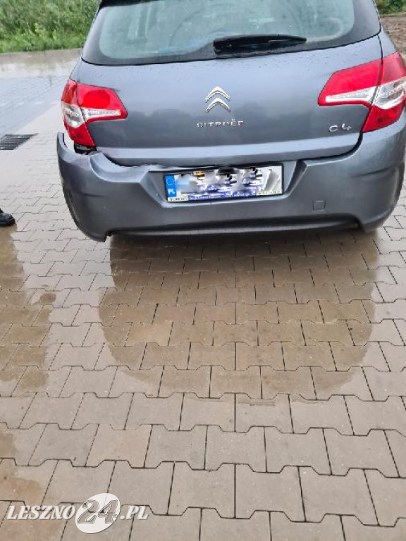 Zderzenie dwóch aut w Osiecznej