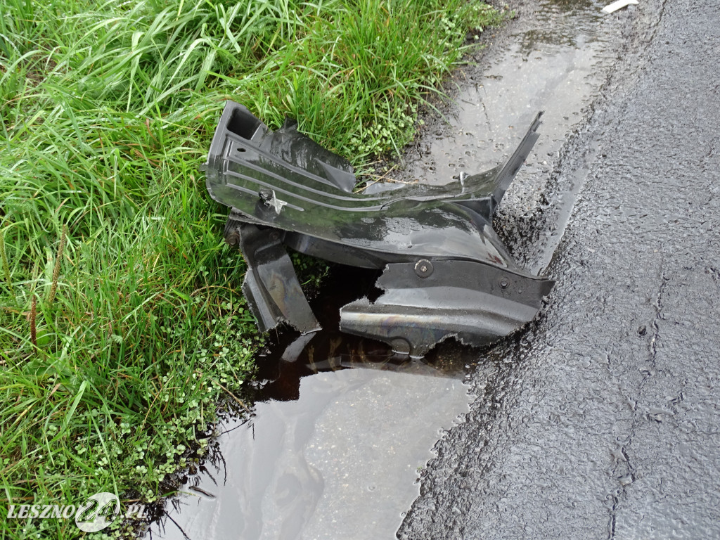 Wypadek na trasie Leszno-Góra